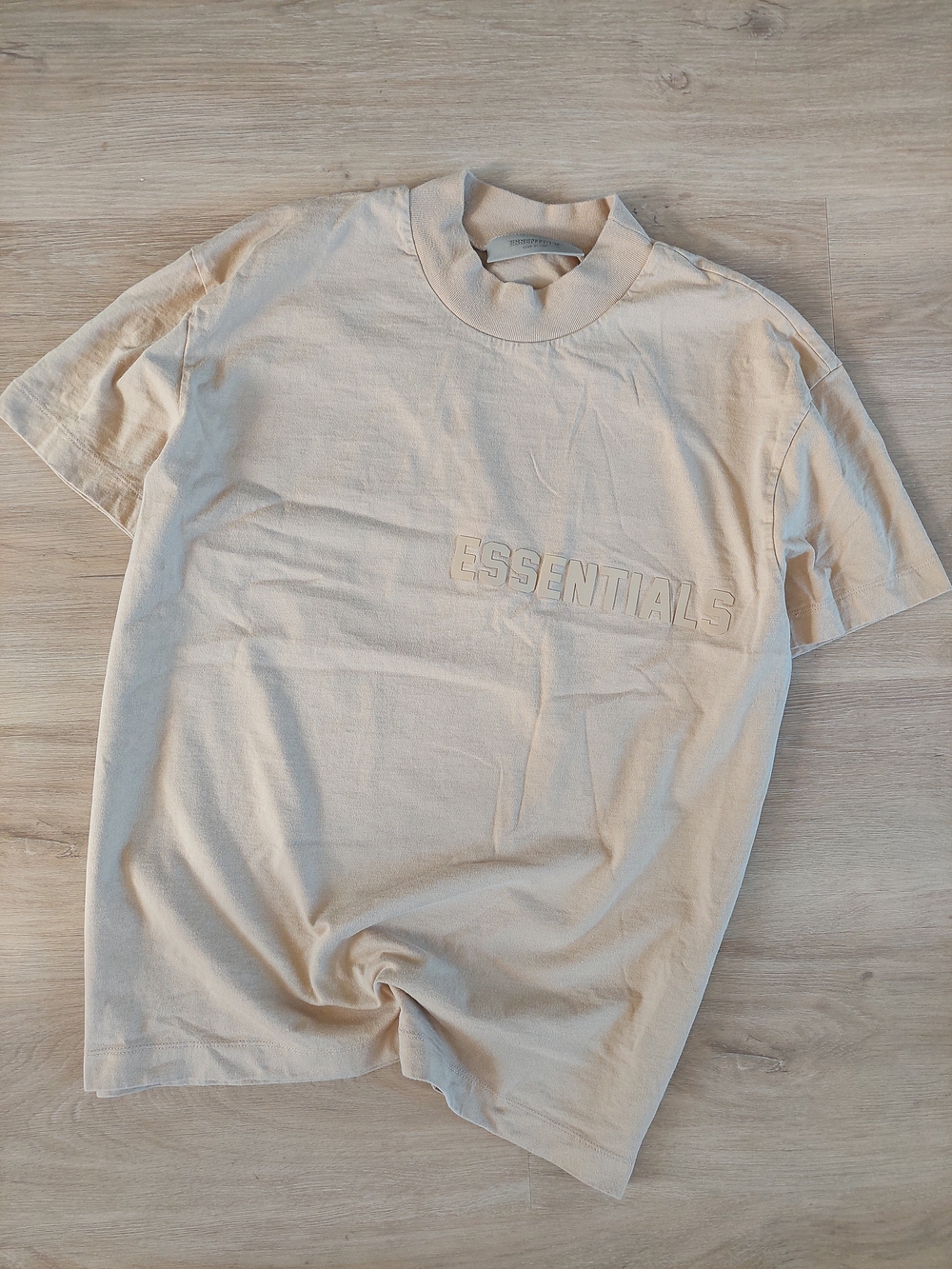 ESSENTIALS Fear Of God Men’s Beige Logo T-Shirt Tee Size XS Unisex Women's
